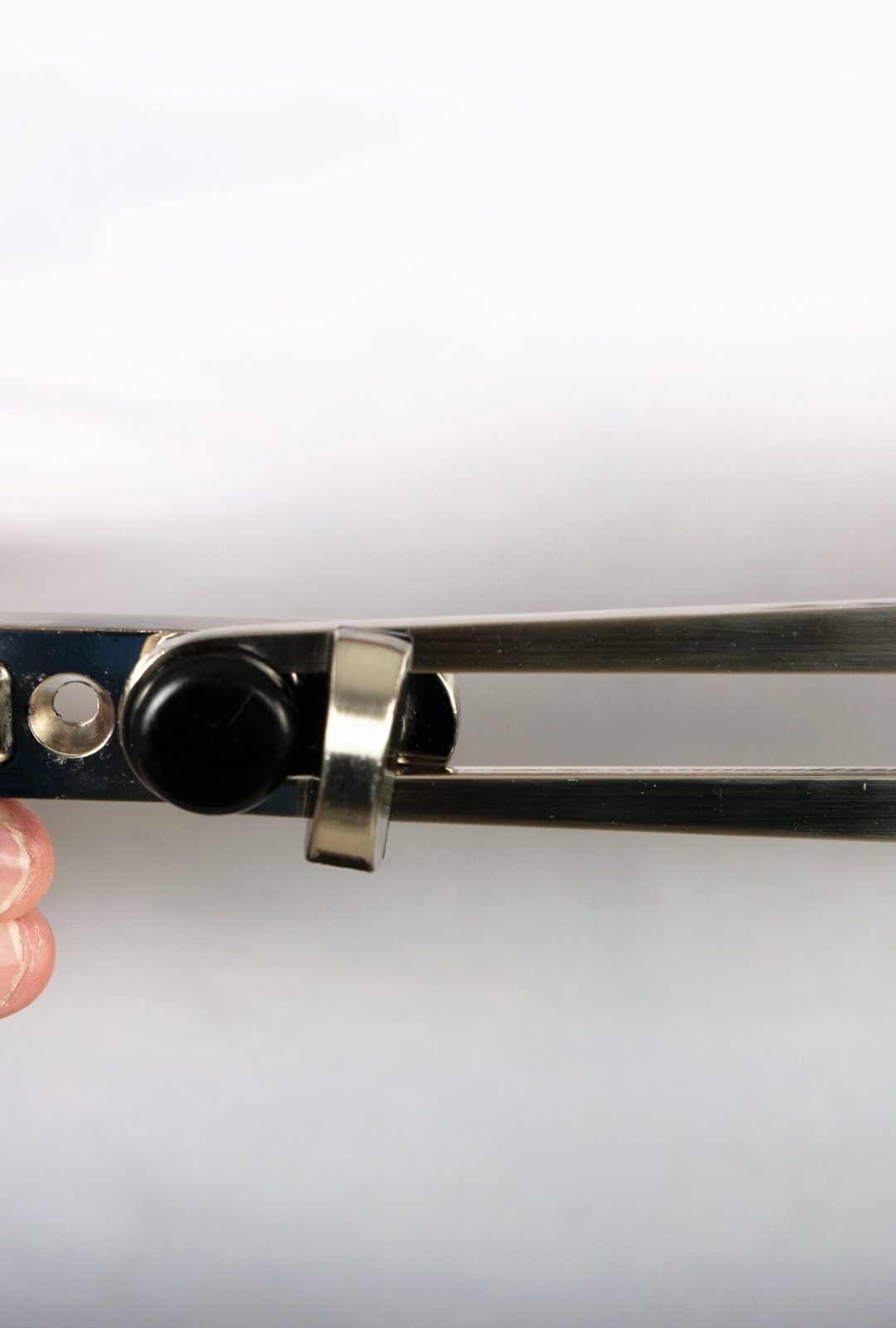 upper lock for door