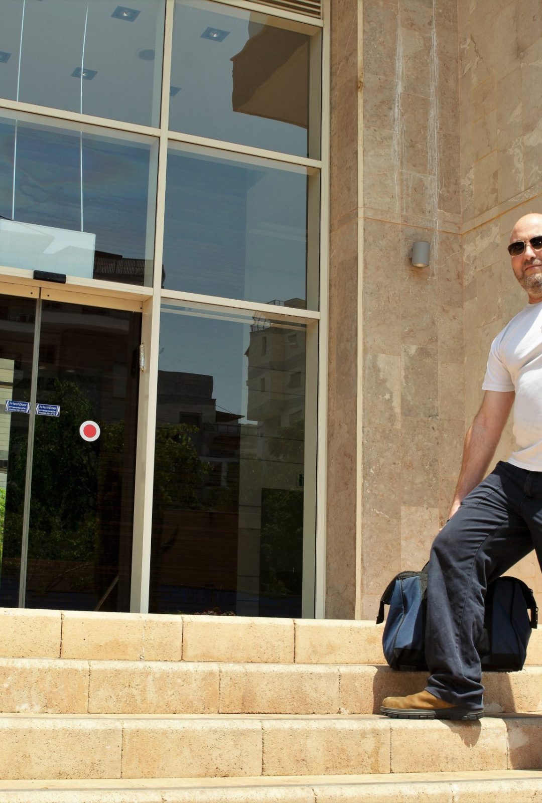 גיל פסקל המנעולן בשבילך באזור השרון והסביבה